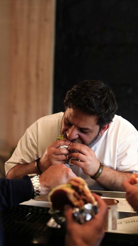 First bite, Beauty & The Beef